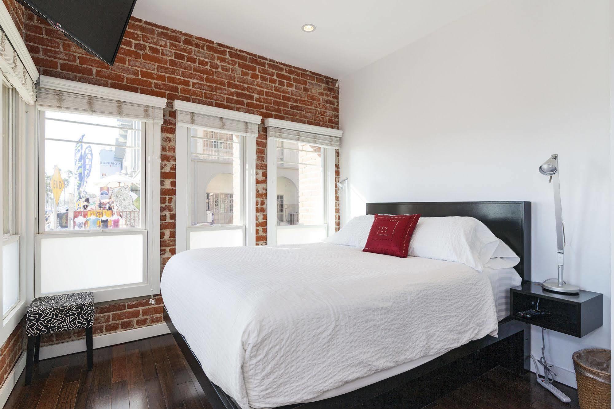 Venice Breeze Suites Los Angeles Ngoại thất bức ảnh